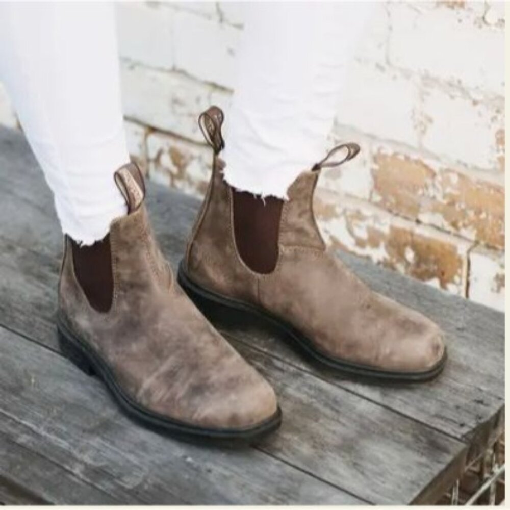 Blundstone #1306 Unisex Chelsea Boot Rustic Brown  Women 7.5  Men 4.5